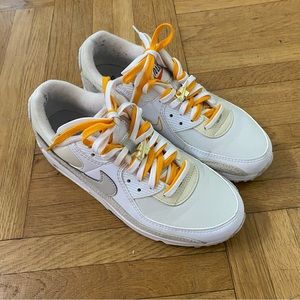 Nike Air Max 90 SE ‘First Use - White University Gold’ (2021)